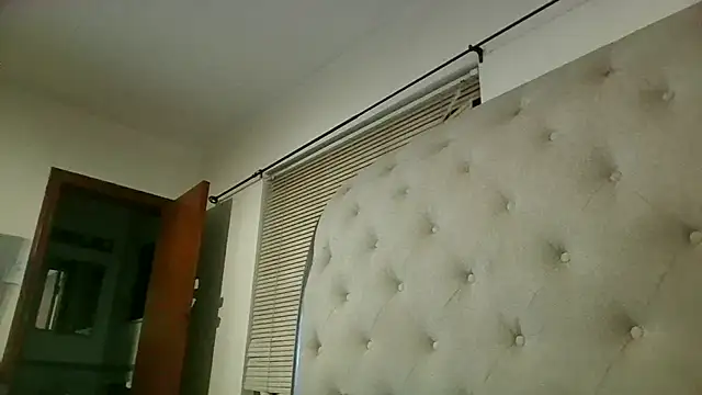 Snapshot of Karifrye chatting on 02.11.26 Karifrye online show from 02.11.26