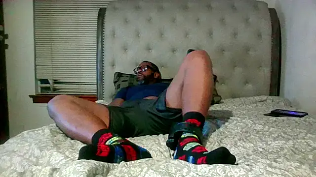 Snapshot of Karifrye chatting on 02.13.26 Karifrye online show from 02.13.26