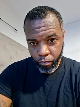 Snapshot of Karifrye chatting on 02.23.26 Karifrye online show from 02.23.26