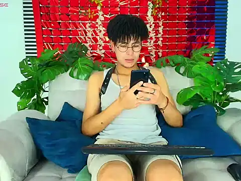 Snapshot of ThiiagoSaeenz chatting on 02.23.26 ThiiagoSaeenz online show from 02.23.26