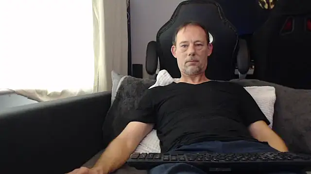 Snapshot of Sexy_Ass_Mike chatting on 02.06.26 Sexy Ass Mike online show from 02.06.26