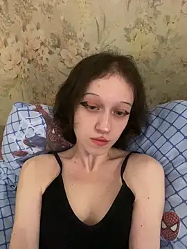 Snapshot of AliceVane chatting on 02.19.26 AliceVane online show from 02.19.26