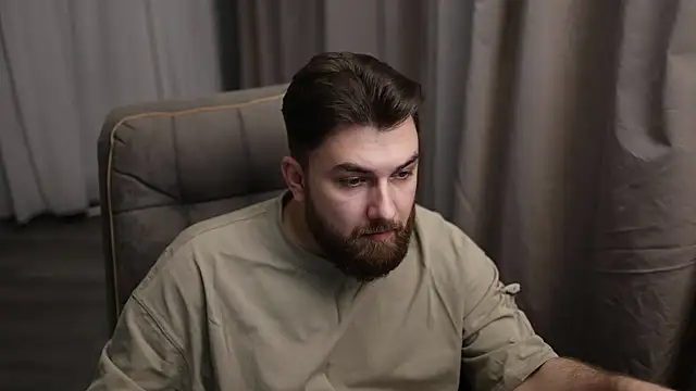 Snapshot of johny_sins_with_hair_ chatting on 04.12.26 johny sins with hair online show from 04.12.26