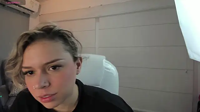 THALIA 13 online show from 12.13.24