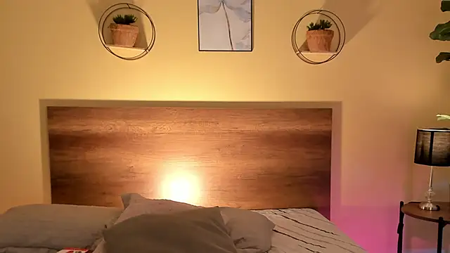 Snapshot of Angel_eros_ chatting on 02.08.26 Angel eros online show from 02.08.26