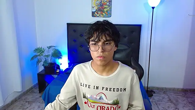 Maecum18 online show from 02.07.26