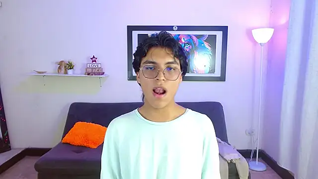 Maecum18 online show from 02.16.26