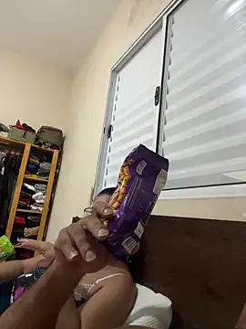 Renataalves online show from 03.28.26