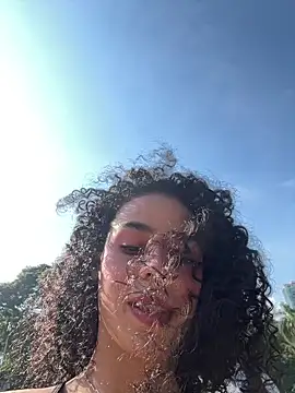 SirenStell0 online show from 03.17.26