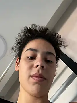 SirenStell0 online show from 03.25.26