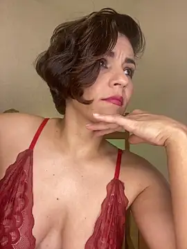 Snapshot of eva_luz chatting on 02.16.26 eva luz online show from 02.16.26