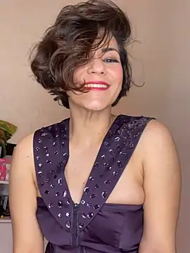 eva luz online show from 03.07.26