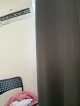 MelaFoxx online show from 02.08.26