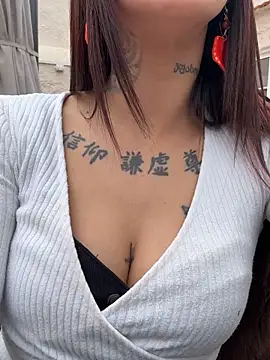 MelaFoxx online show from 02.11.26