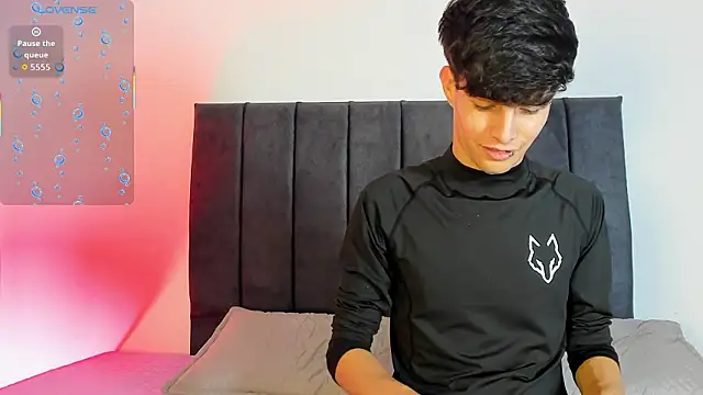 axxxel twink online show from 03.23.26