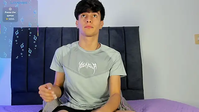 axxxel twink online show from 03.30.26