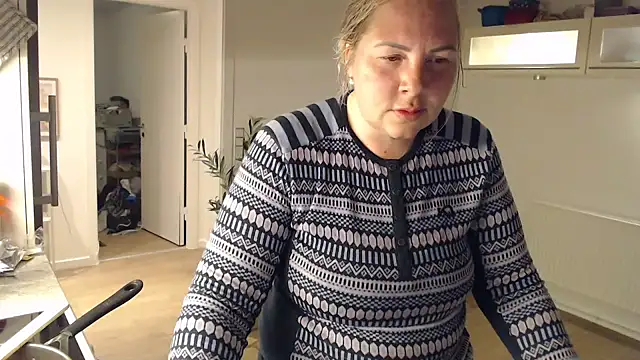 Snapshot of Amanda_Norsk chatting on 05.15.26 Amanda Norsk online show from 05.15.26