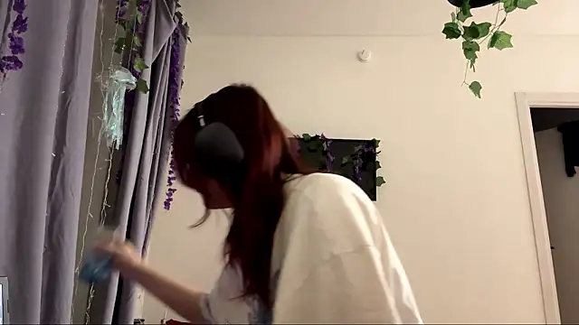 LunaMacky online show from 02.09.26