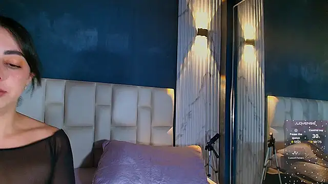 CORAL FOX online show from 02.17.26