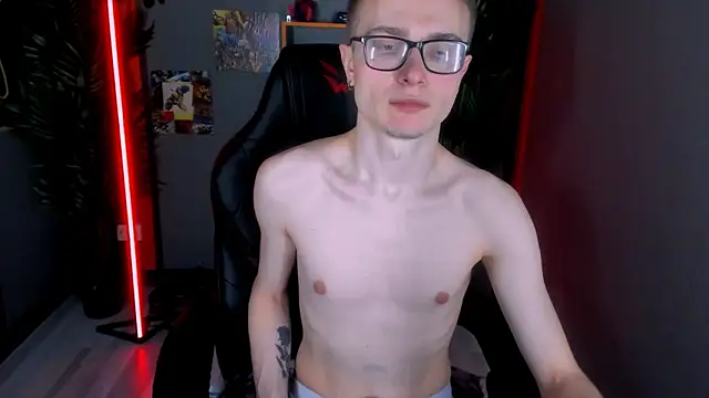 Snapshot of Emmit_Barker chatting on 02.04.26 Emmit Barker online show from 02.04.26