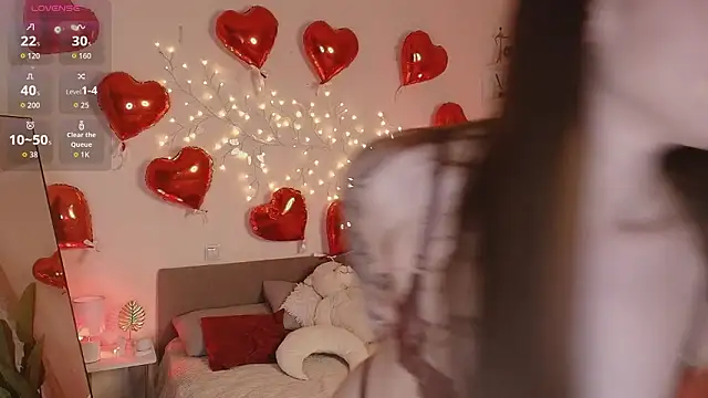 Courtney C online show from 02.07.26