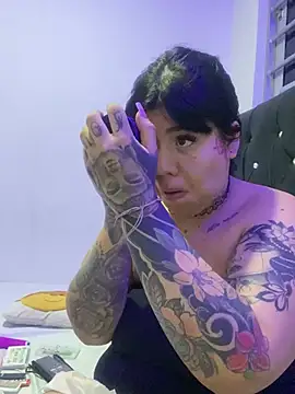 Snapshot of Luna_bigtitss777 chatting on 02.13.26 Luna bigtitss777 online show from 02.13.26