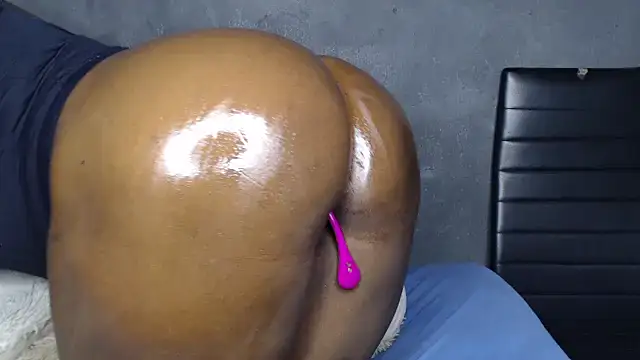 Snapshot of hotassxx95 chatting on 02.05.26 hotassxx95 online show from 02.05.26