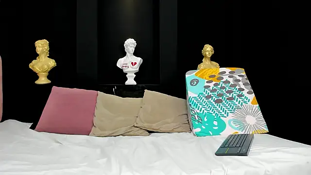 BellaSky1 online show from 02.17.26