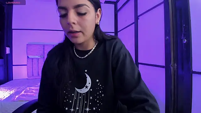 KarelyMitchel online show from 02.07.26