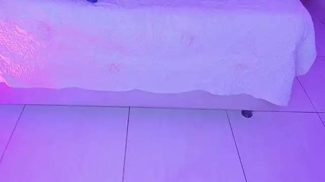 KarelyMitchel online show from 04.01.26