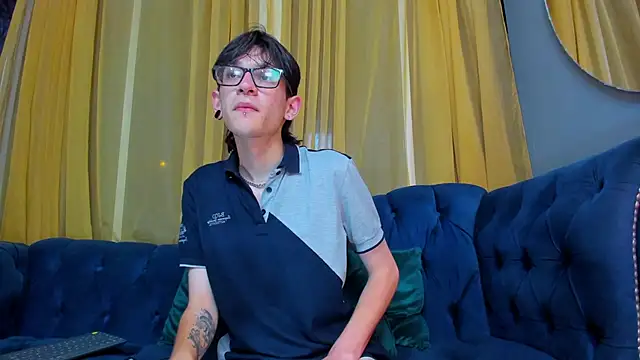 Snapshot of Jax_valentine chatting on 02.17.26 Jax valentine online show from 02.17.26