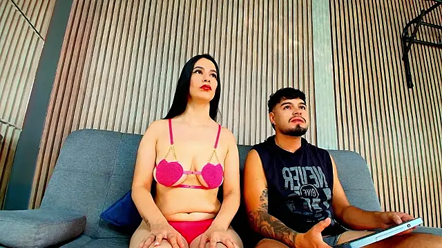 Snapshot of DaveParker_ chatting on 03.16.26 DaveParker online show from 03.16.26