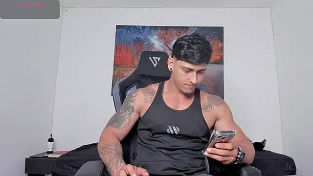 ryanwhite3 online show from 04.09.26