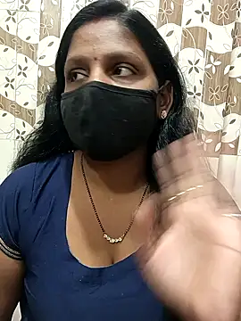 Snapshot of Parul-009 chatting on 02.16.26 Parul-009 online show from 02.16.26