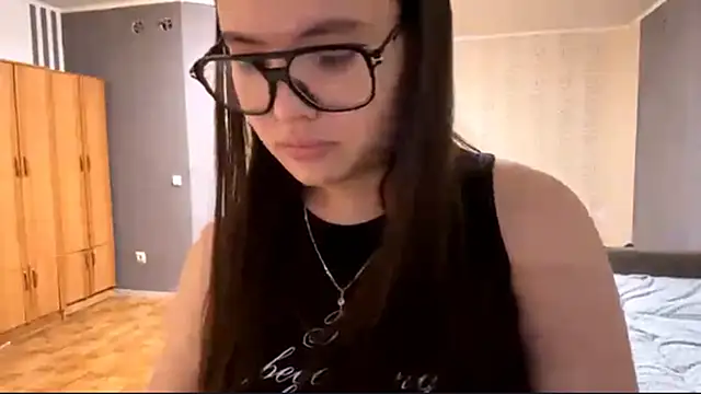 Snapshot of Ayazyn chatting on 02.02.26 Ayazyn online show from 02.02.26