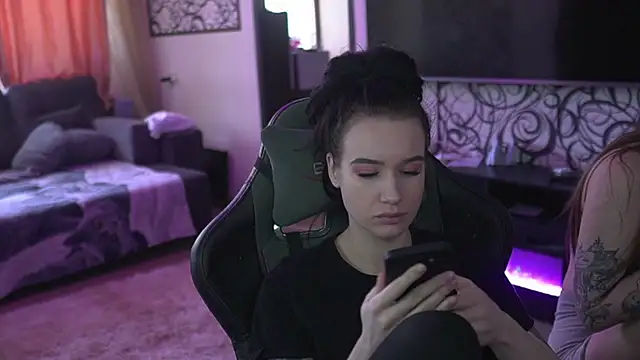 Carolina G0lden online show from 02.10.26