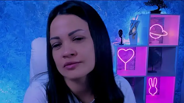 karolina robinson online show from 03.25.26