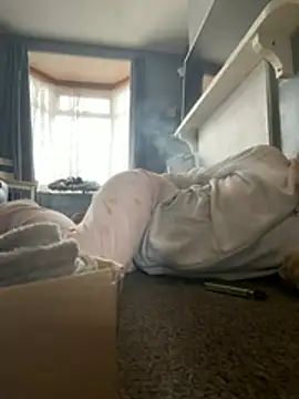 Snapshot of Paige_love chatting on 04.01.26 Paige love online show from 04.01.26