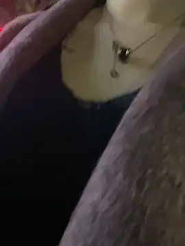 Snapshot of here-baby chatting on 02.13.26 here-baby online show from 02.13.26