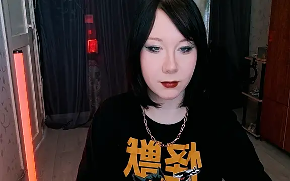 Snapshot of marty_bree chatting on 02.04.26 marty bree online show from 02.04.26