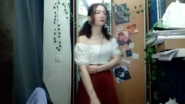PhoebePalmer online show from 03.22.26