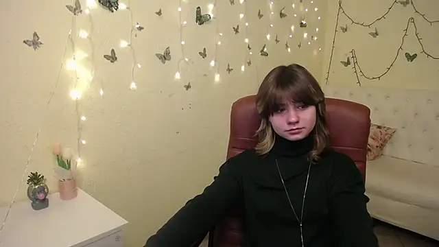 AnnaWest  online show from 02.23.26