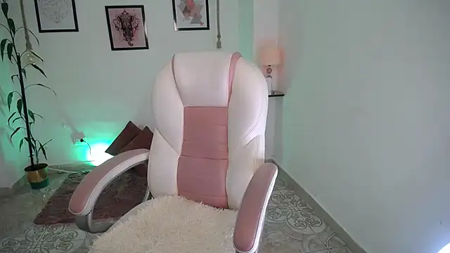 adhara 11 online show from 04.10.26