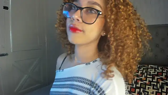 Sienna brunette online show from 04.15.26