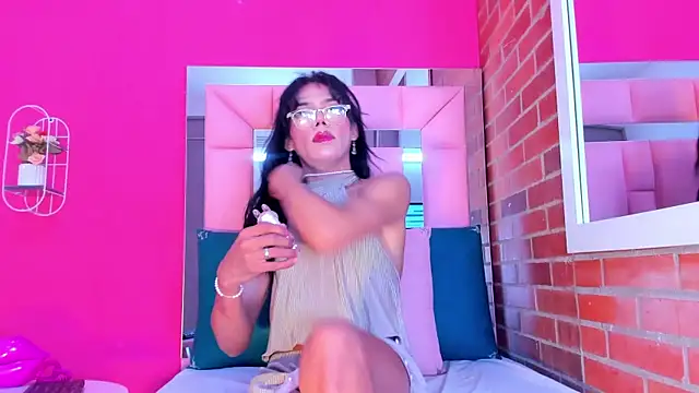 Snapshot of Baby_doll_XOXO chatting on 02.11.26 Baby doll XOXO online show from 02.11.26