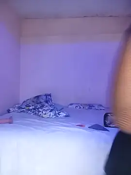 CurvyCutiexx3 online show from 03.10.26