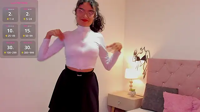 MirandaLawrens  online show from 02.11.26