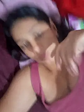 Snapshot of Cris18sexy chatting on 02.13.26 Cris18sexy online show from 02.13.26