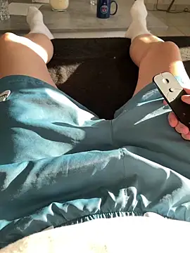 KananXL20 online show from 03.26.26