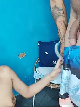 Snapshot of Perla_and_Maikol chatting on 02.08.26 Perla and Maikol online show from 02.08.26